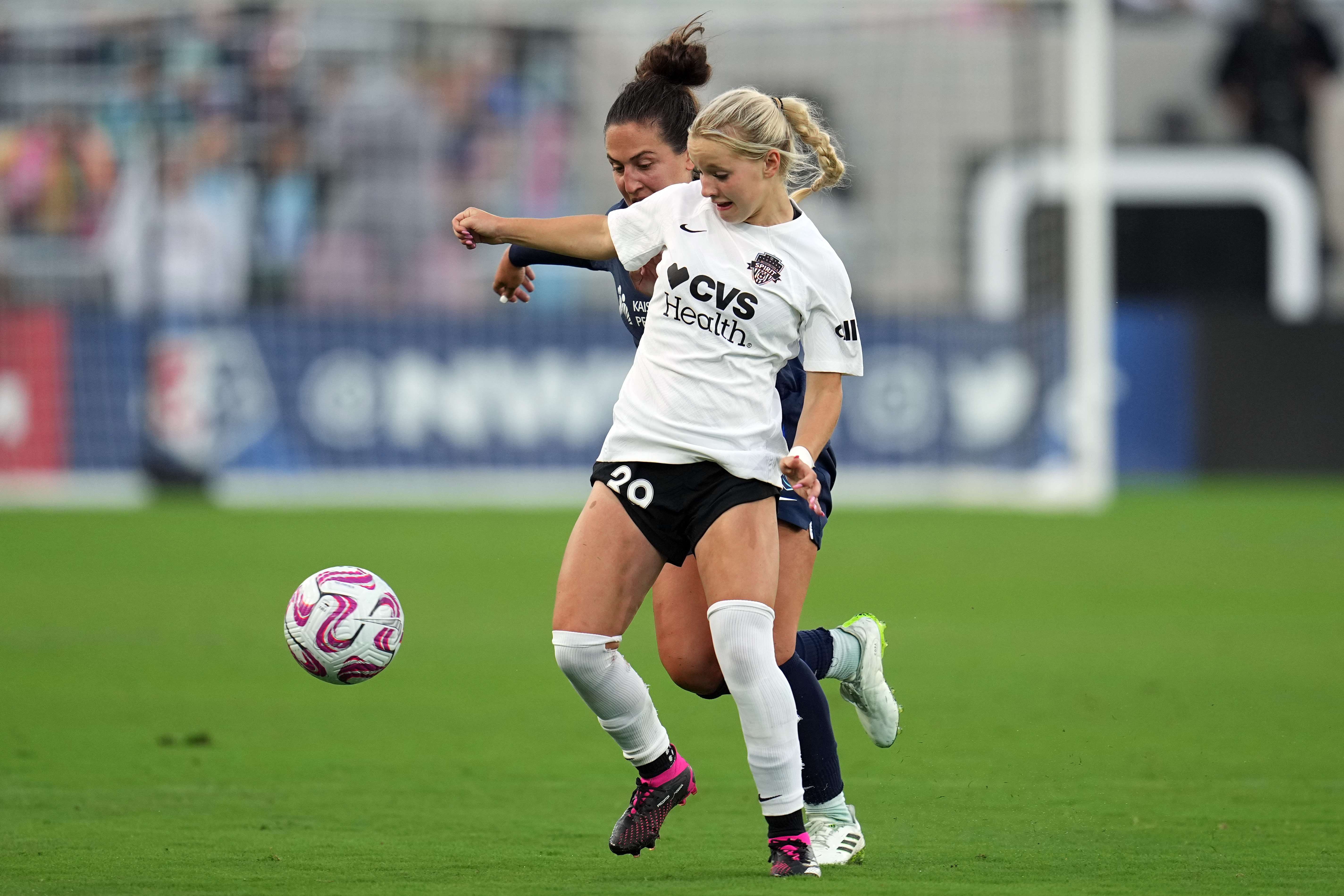 Washington Spirit defender Camryn Biegalski (30) and San Diego Wave FC midfielder Danielle Colaprico (24) battle for ball