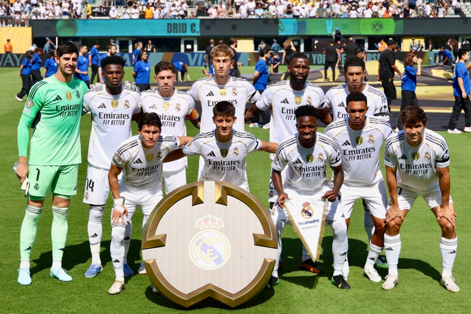 7/5/25, East Rutherford, New Jersey, MetLife Stadium, The Real Madrid starting eleven pose for a team photo during the FIFA Club World Cup 2025 quarterfinal match against Borussia Dortmund. Mandatory Credit: Bad Dawg Sports/Jose Pichirilo