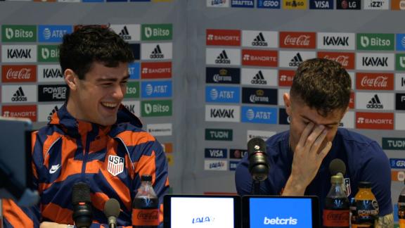 US Men's National team players Gio Reyna and Christian Pulisic laugh at Greg Berhalters comment about Maradona. Credit: Getty Image