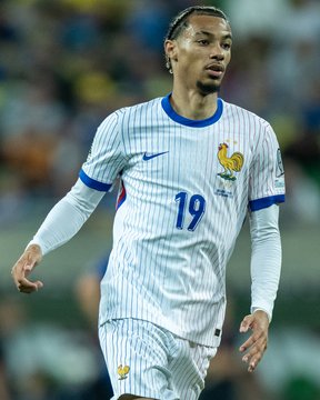 9/5/2025 Stadion Miejski, Inowrocław, Poland . Hugo Ekittike surveys the pitch. Mandatory Credit UEFA.com