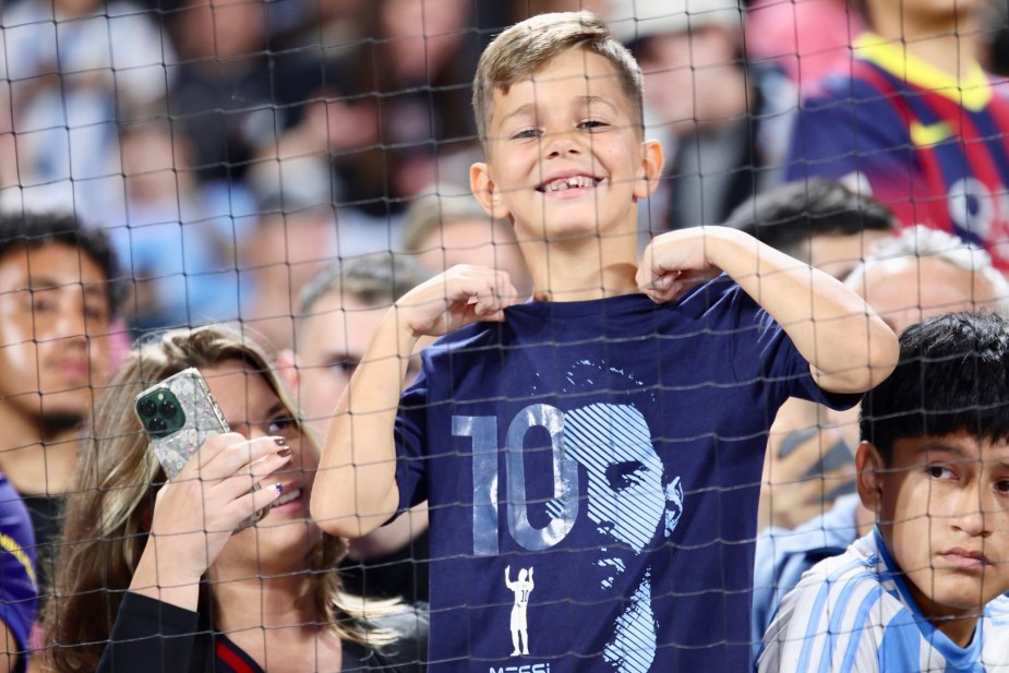 Young Messi fan blue jersey number 10 Citi Field Inter Miami NYCFC