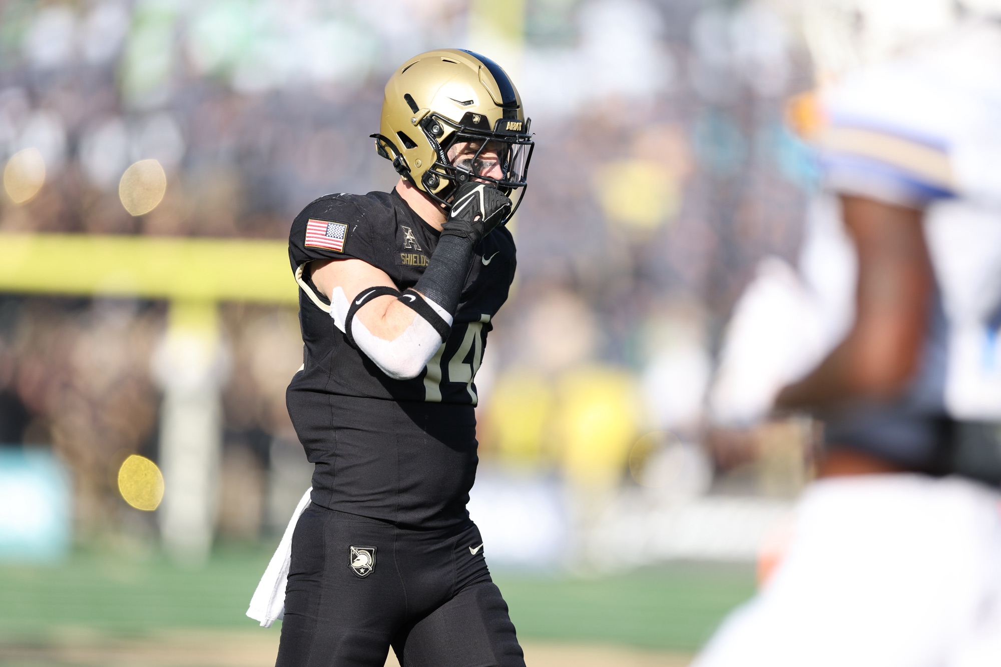 11/22/25, West Point , New York , Michie Stadium, Gavin Shields (#14) of the Army Black Knights in action during the Army Black Knights vs. Tulsa Golden Hurricane matchup. Mandatory Credit: Jose Pichirilo. Bad Dawg Sports